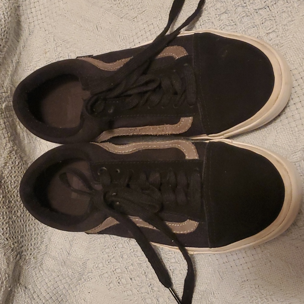 EUC Vans Skate classic shoes